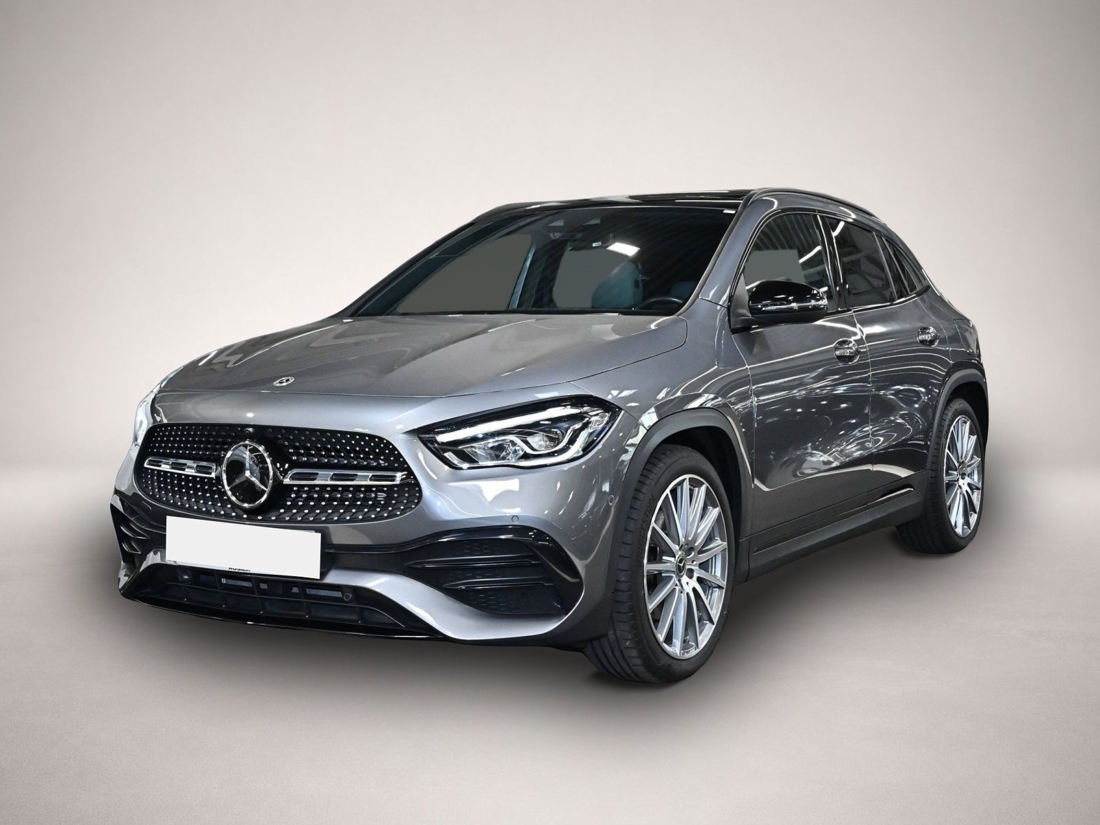Mercedes-Benz GLA 200 (05/2023, Benzin)