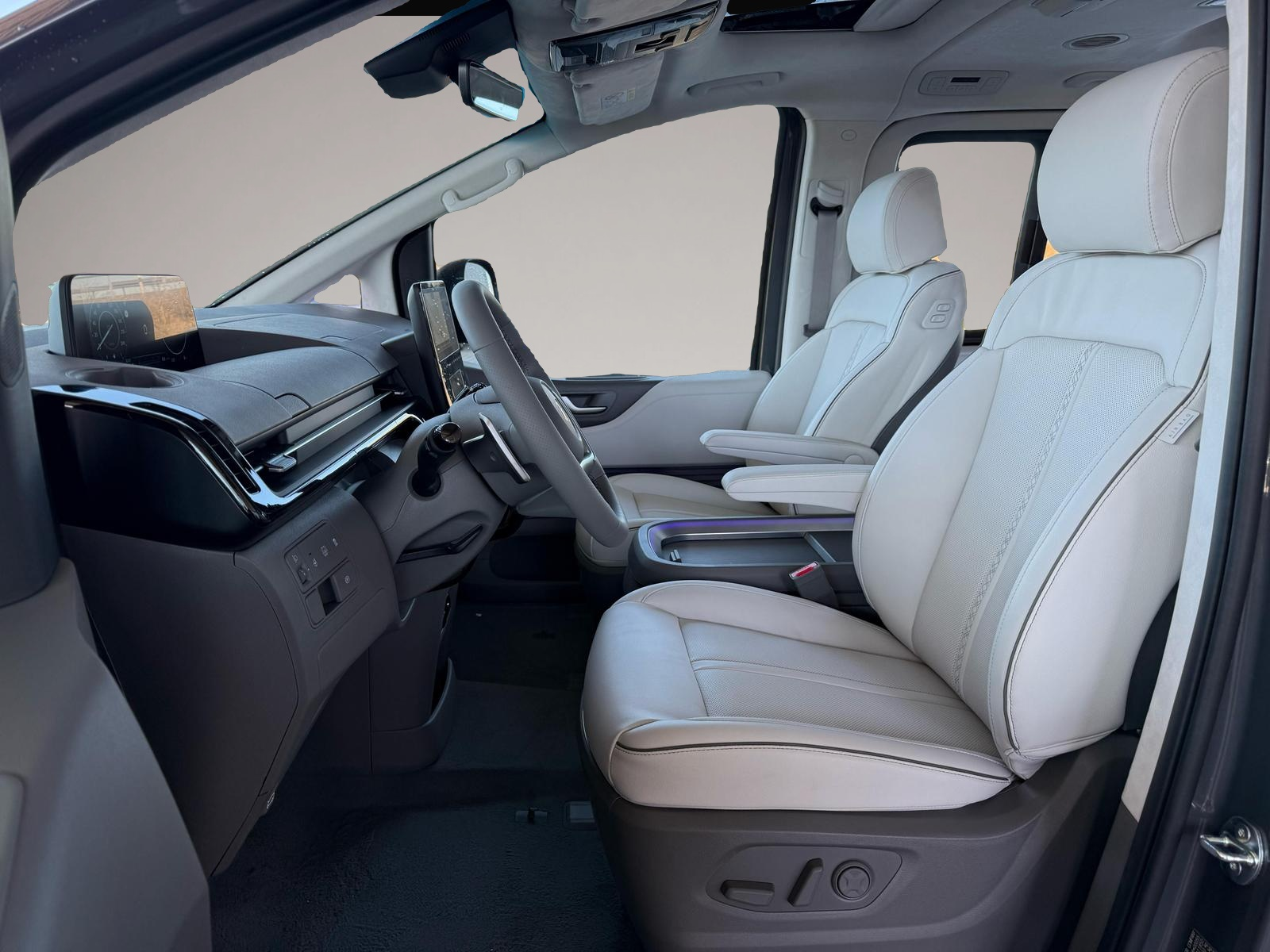 Hyundai STARIA (07/2025, Hybrid (Benzin/Elektro))