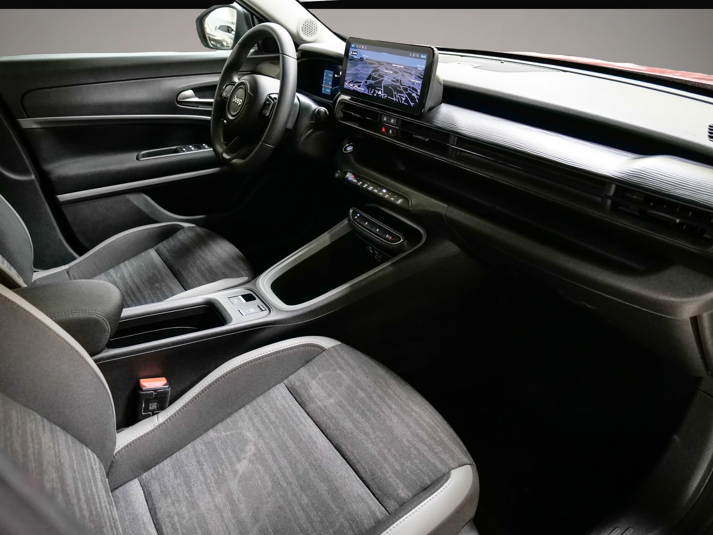 Jeep Avenger (10/2023, ELECTRIC)