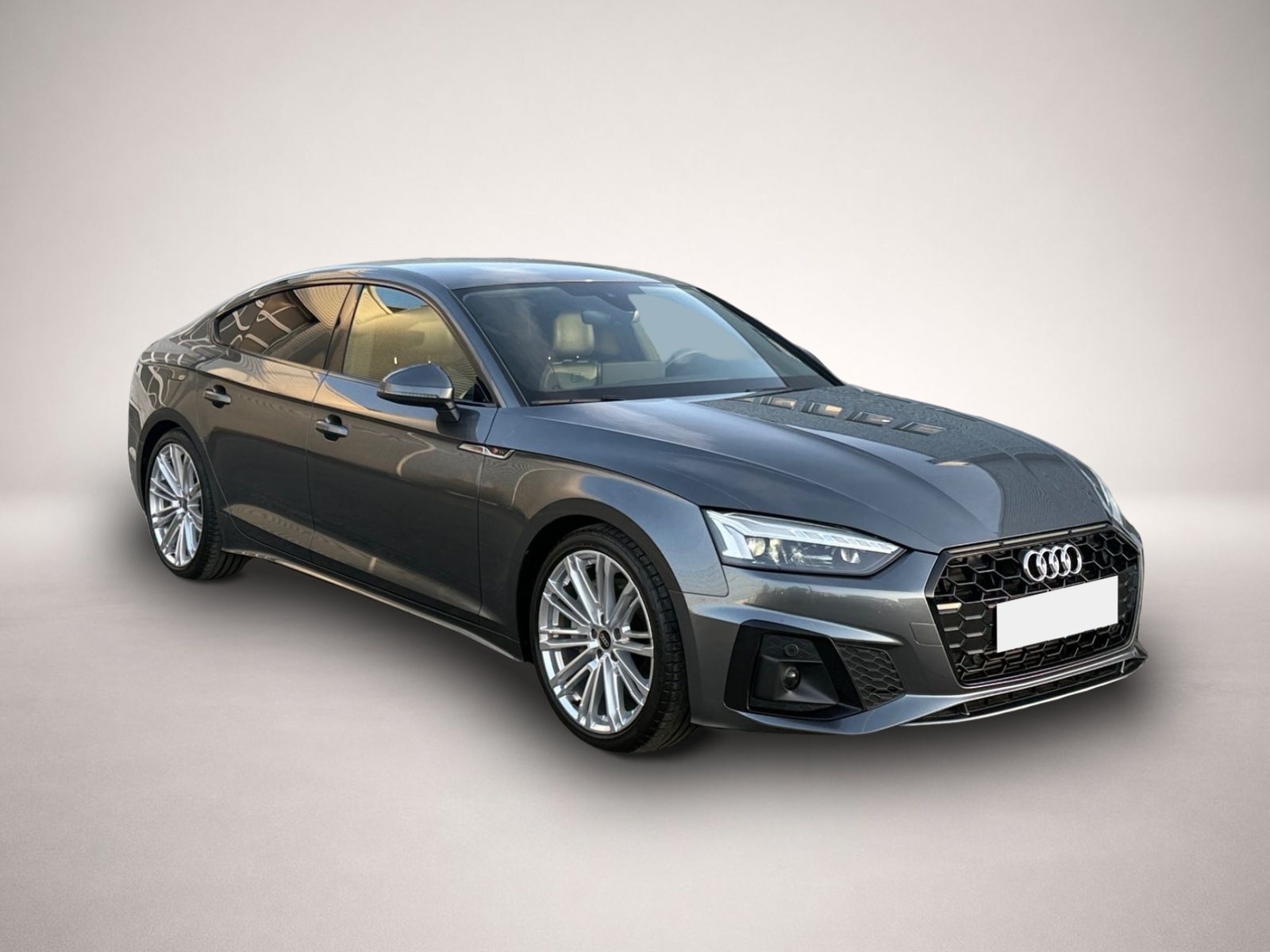 Audi A5 (03/2022, Benzin)