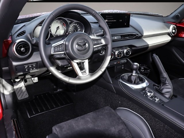 Mazda MX-5 (03/2026, Benzin)