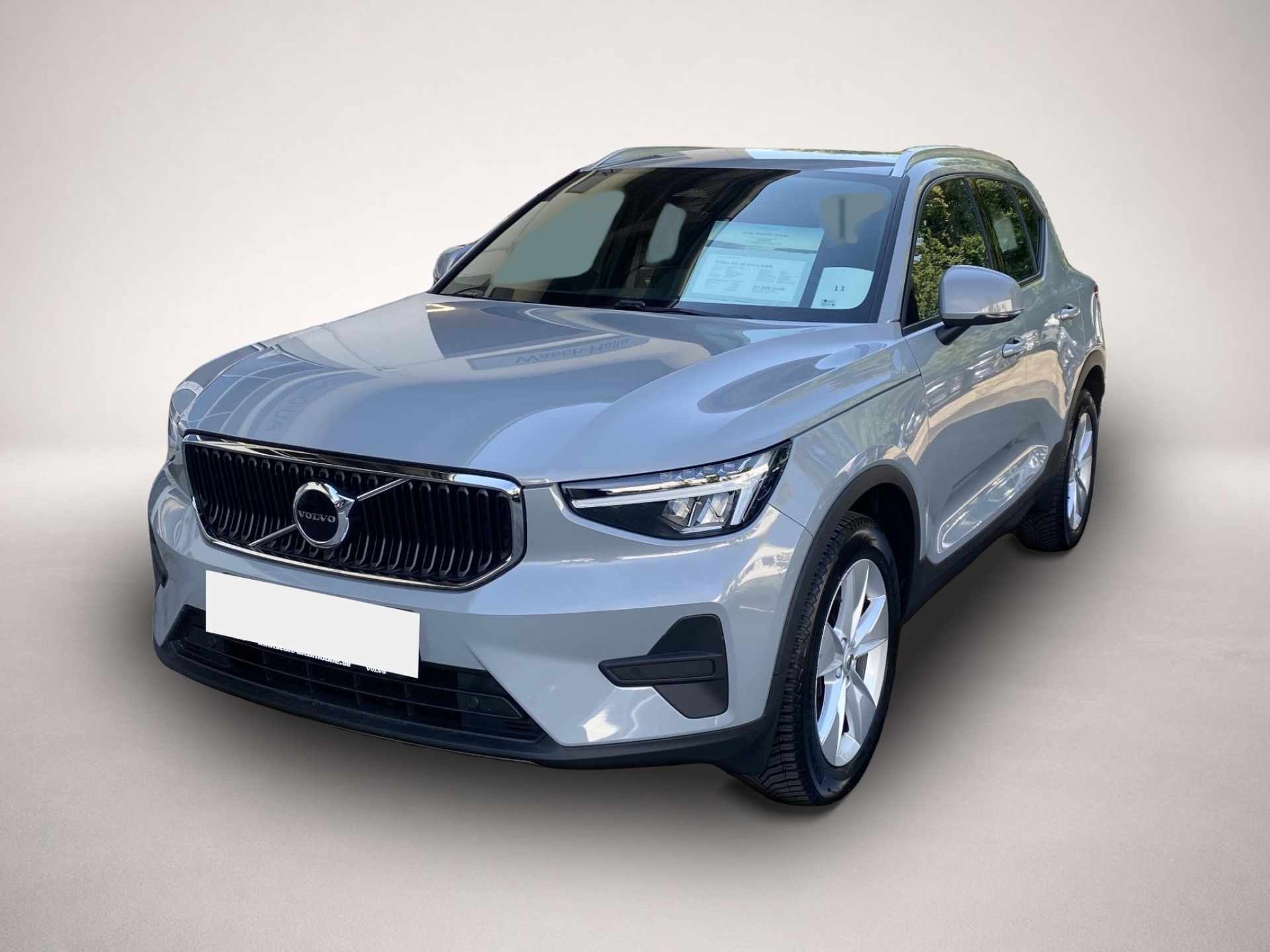 Volvo XC40 (12/2023, Benzin)
