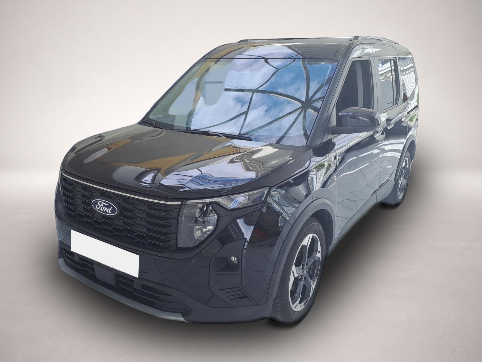 Ford Tourneo Courier (05/2025, Benzin)