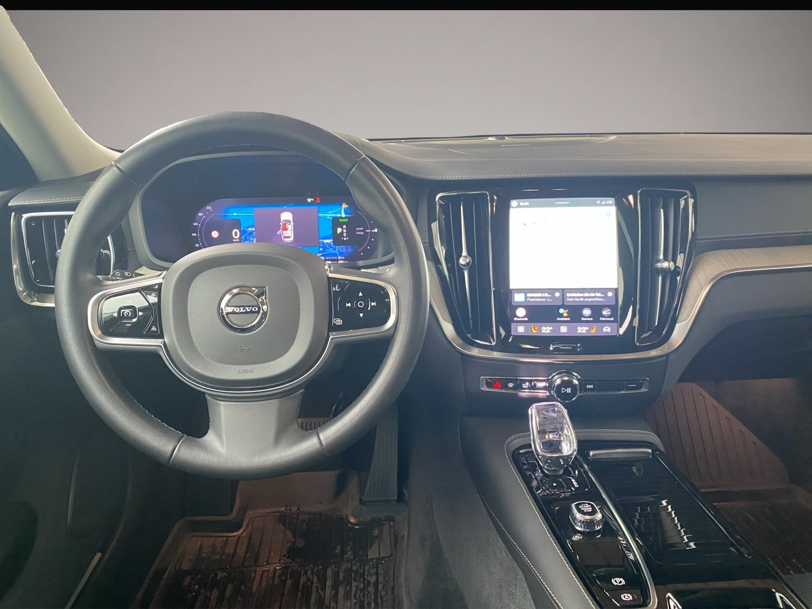 Volvo V60 (04/2023, )