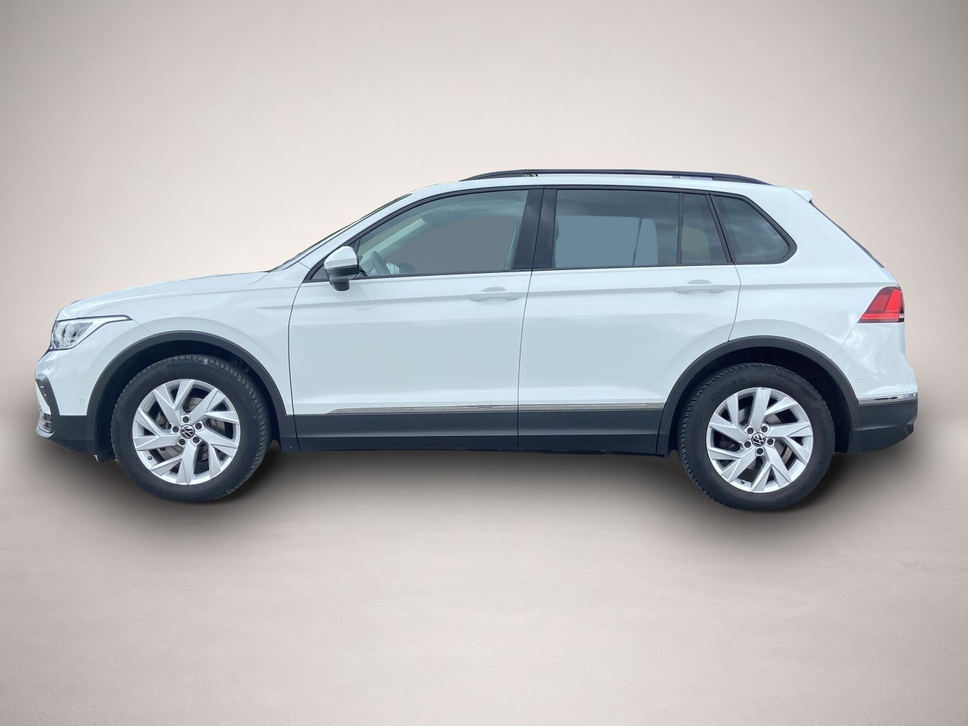Volkswagen Tiguan (03/2022, )