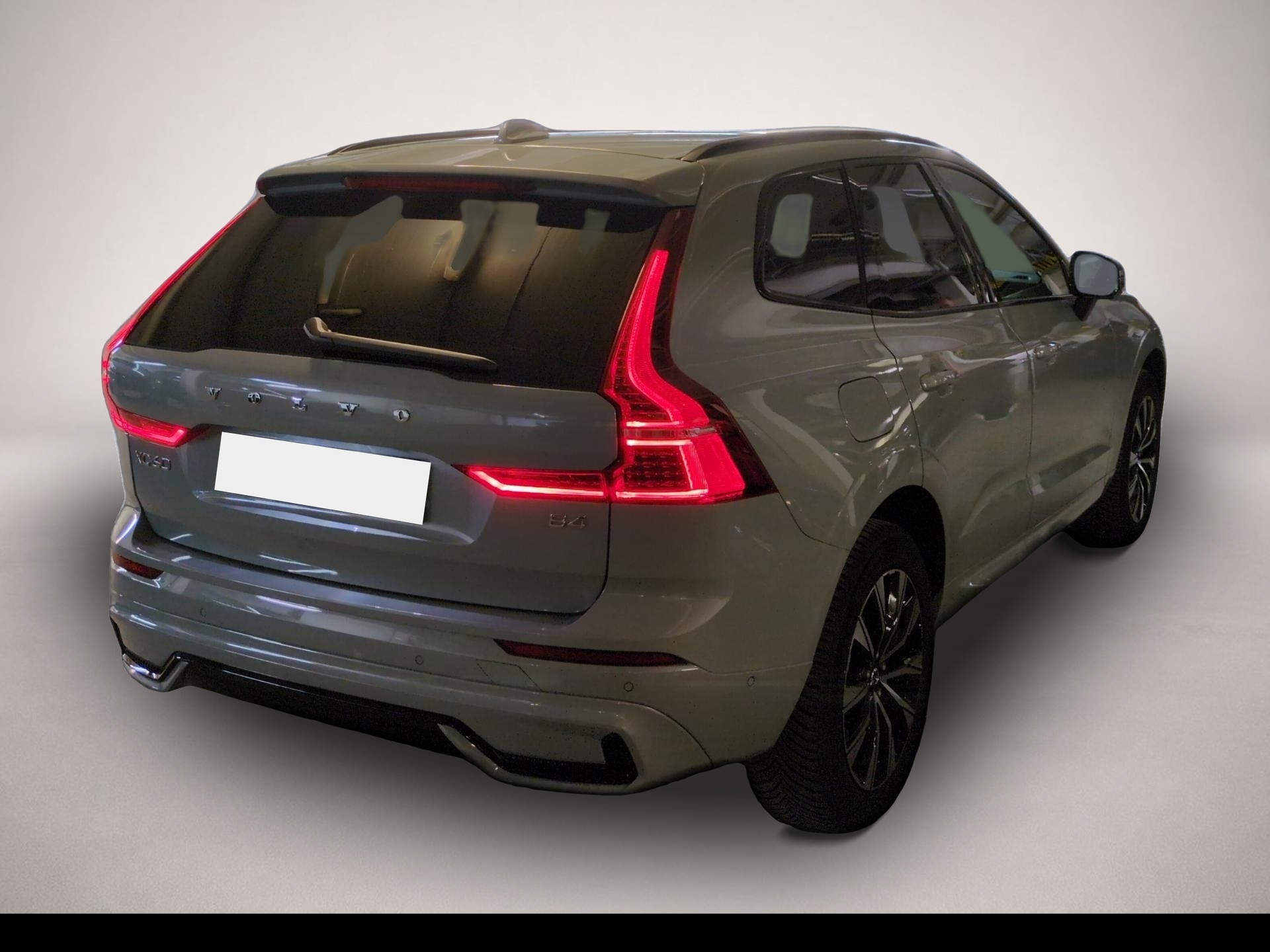 Volvo XC60 (12/2023, Benzin)