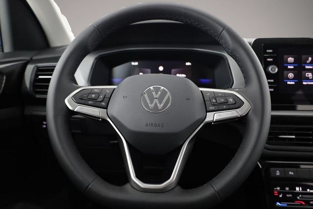 Volkswagen T-Cross (12/2025, Benzin)