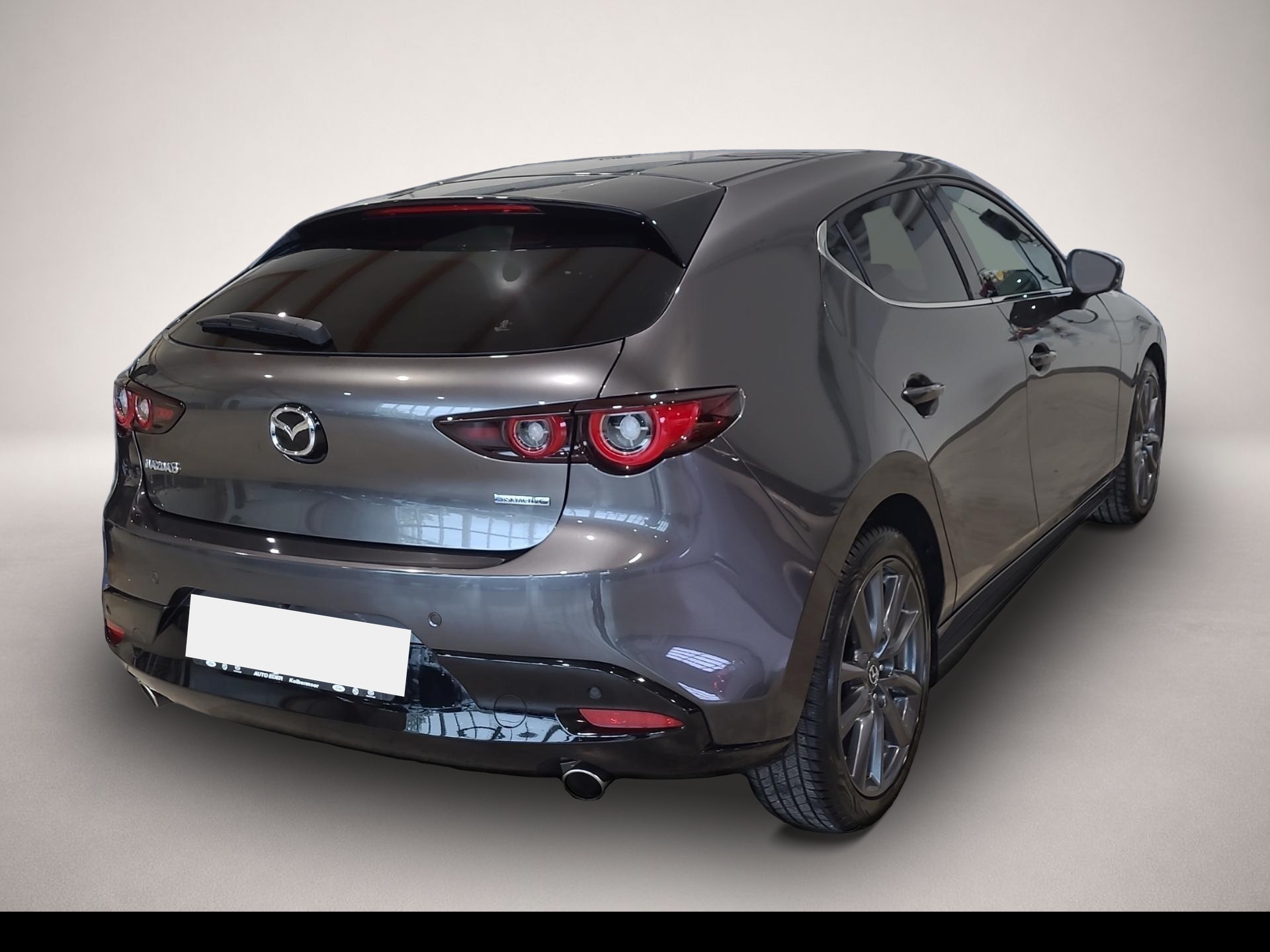 Mazda 3 (05/2025, Benzin)