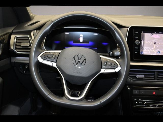 Volkswagen T-Cross (06/2025, Benzin)