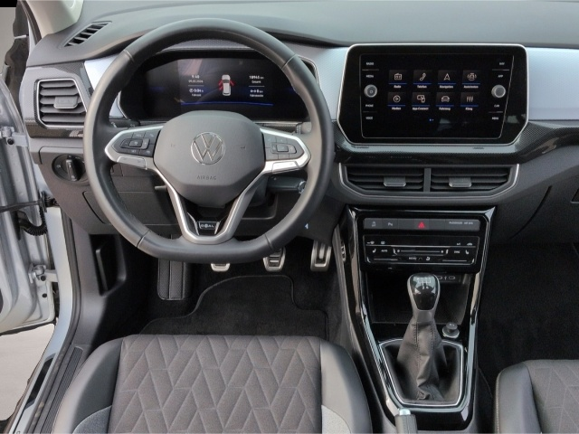 Volkswagen T-Cross (10/2024, Benzin)