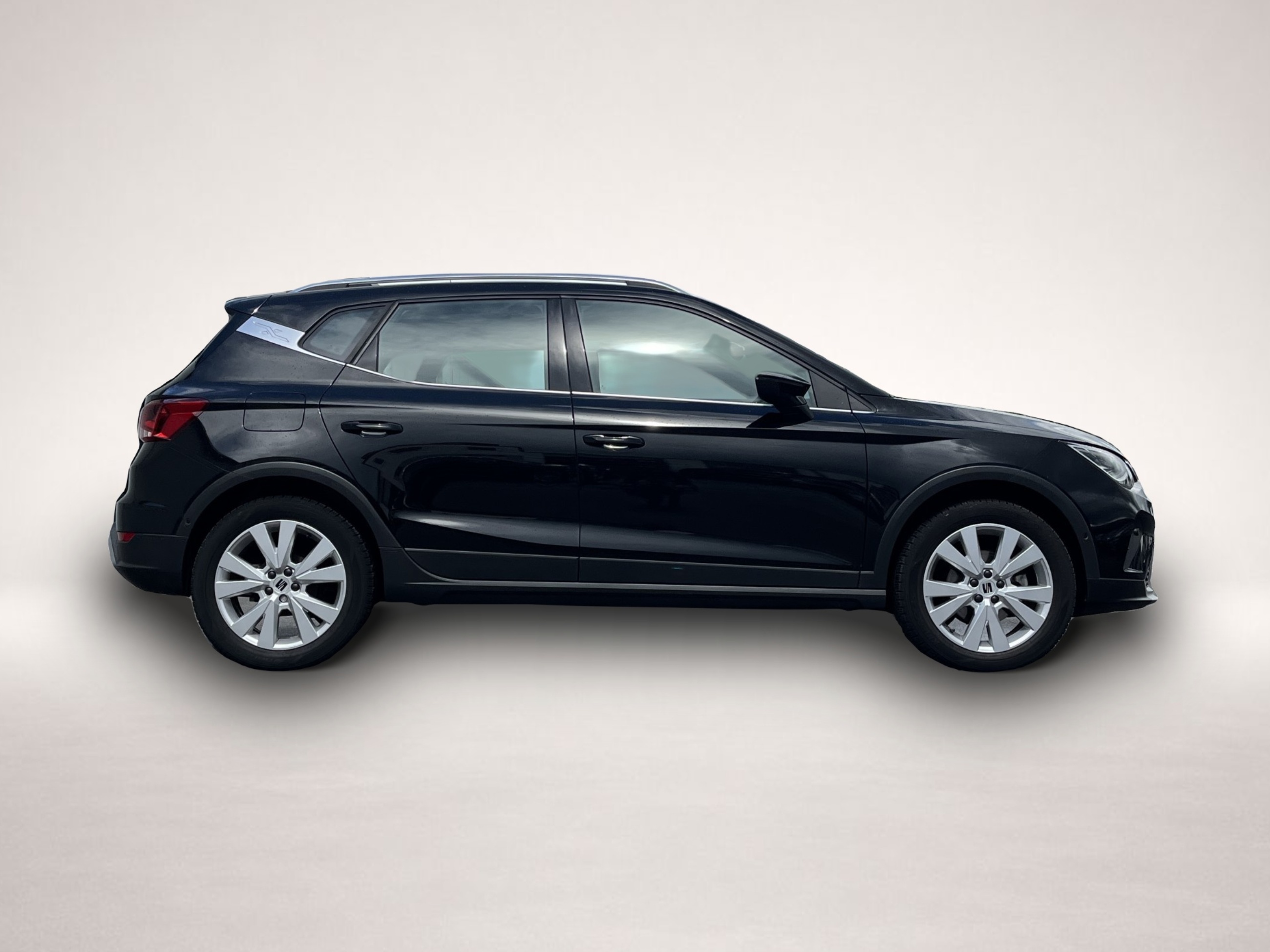 Seat Arona (02/2023, Benzin)