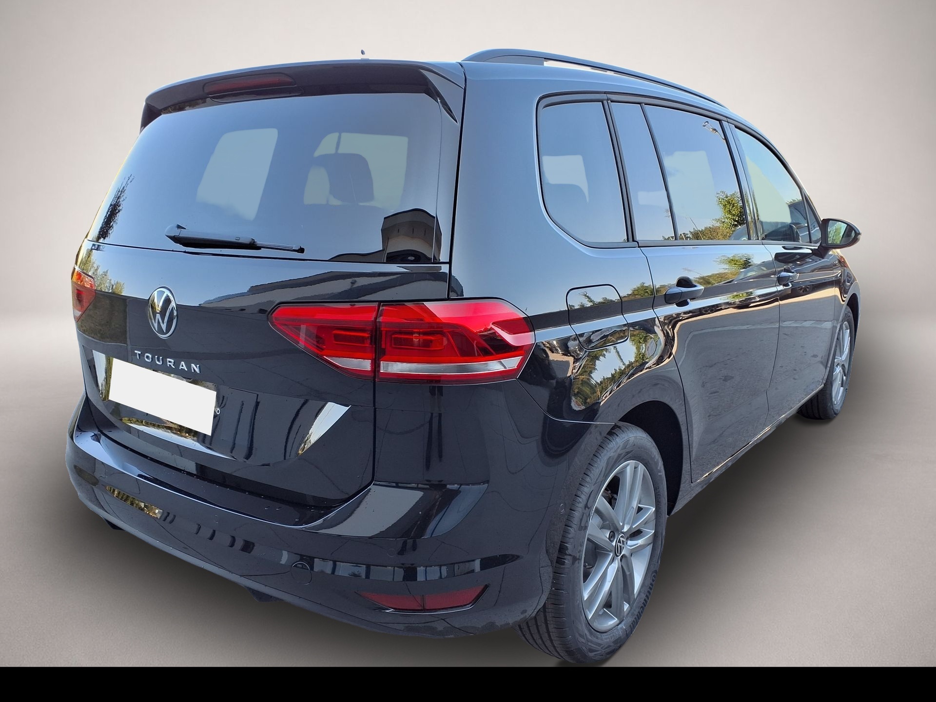 Volkswagen Touran (, Benzin)