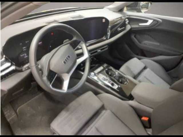 Audi A5 (11/2025, Benzin)