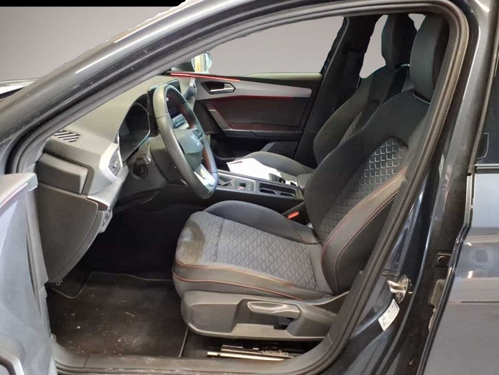 Seat Leon (07/2021, Benzin)