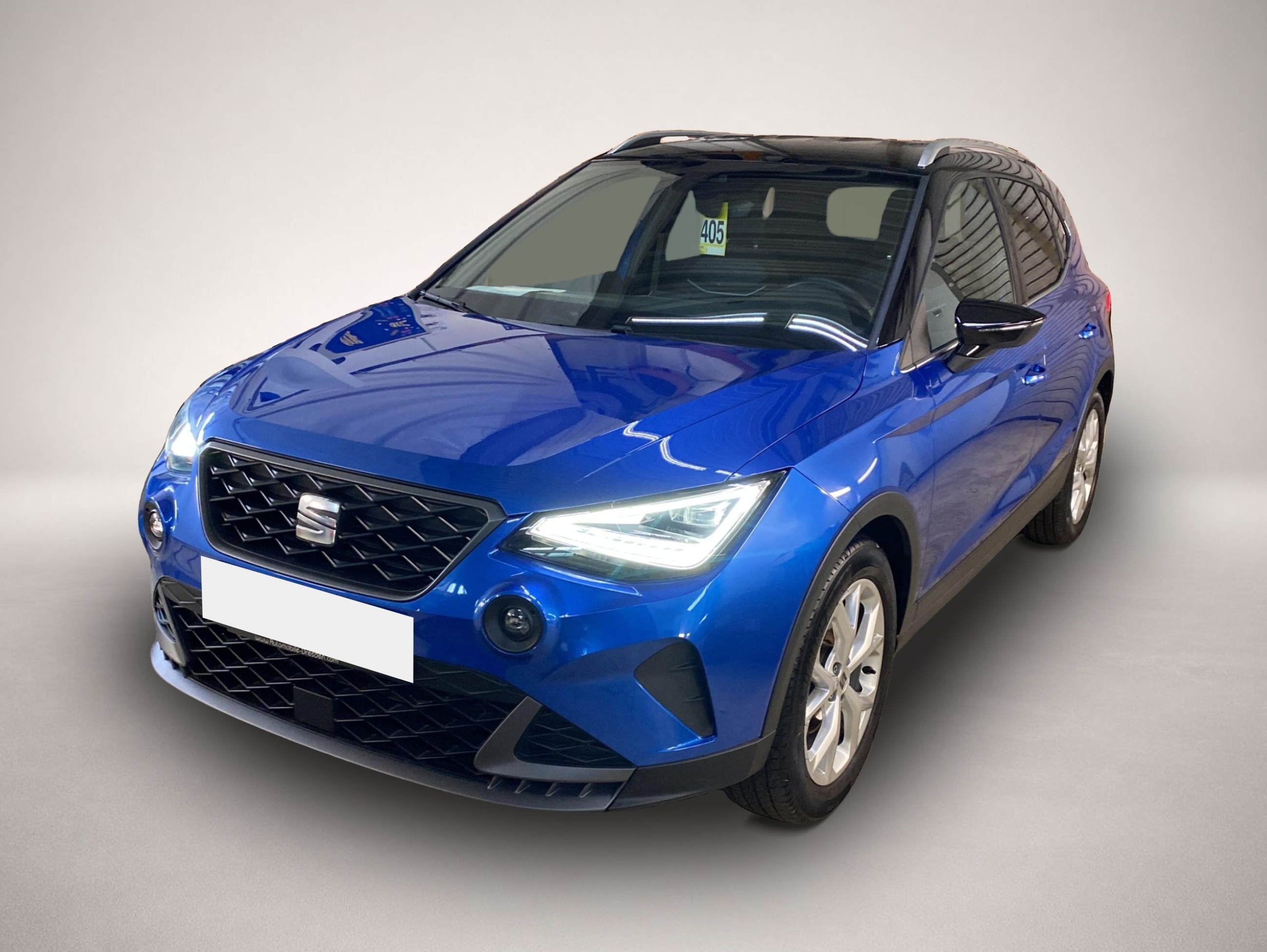 Seat Arona (03/2025, Benzin)