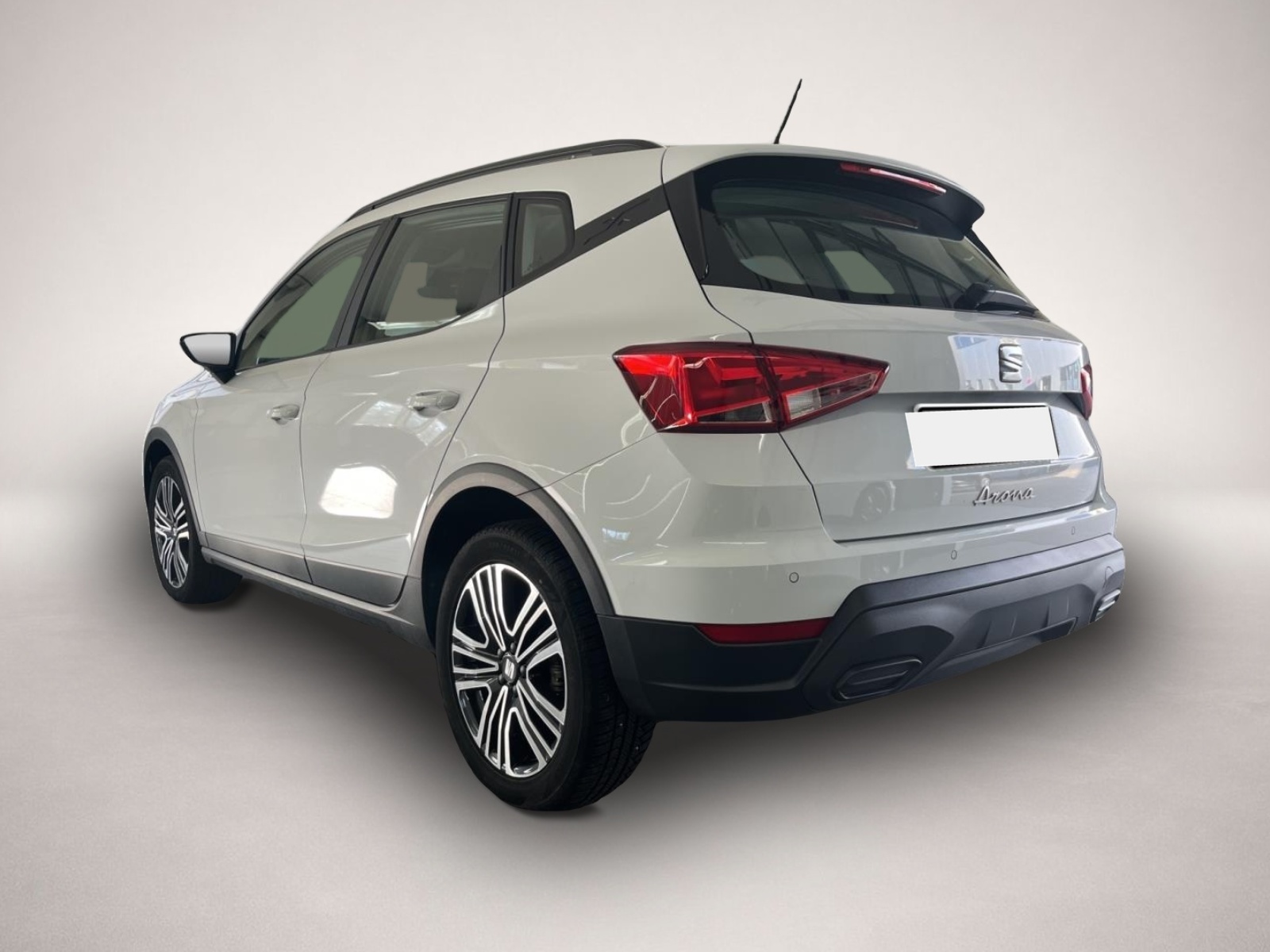 Seat Arona (08/2024, Benzin)
