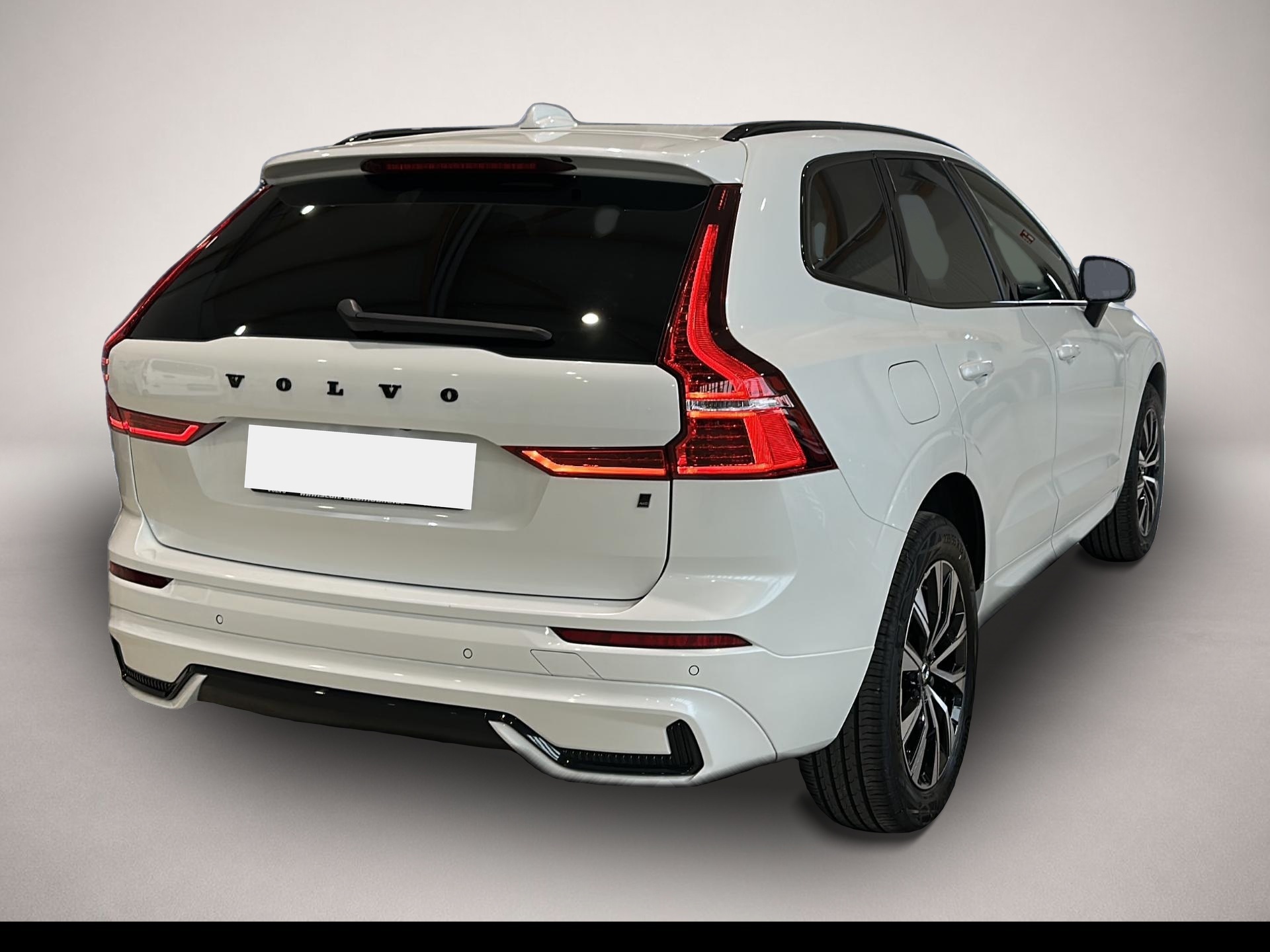 Volvo XC60 (05/2023, Benzin)