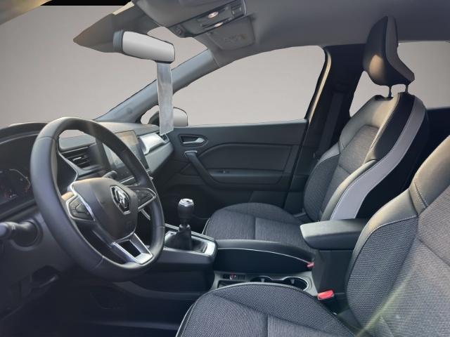 Renault Captur (06/2022, Benzin)