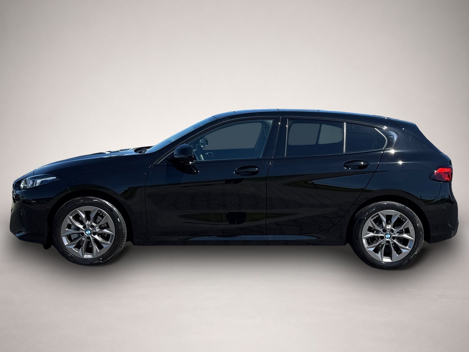 BMW 116 (07/2025, Benzin)