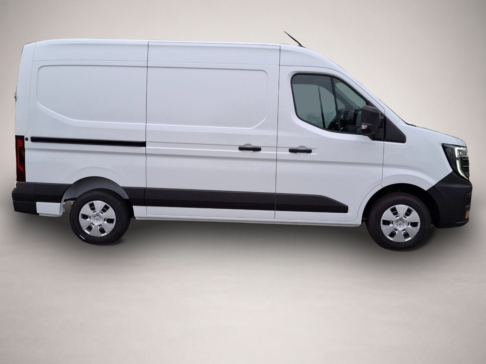 Nissan Other (12/2024, Diesel)