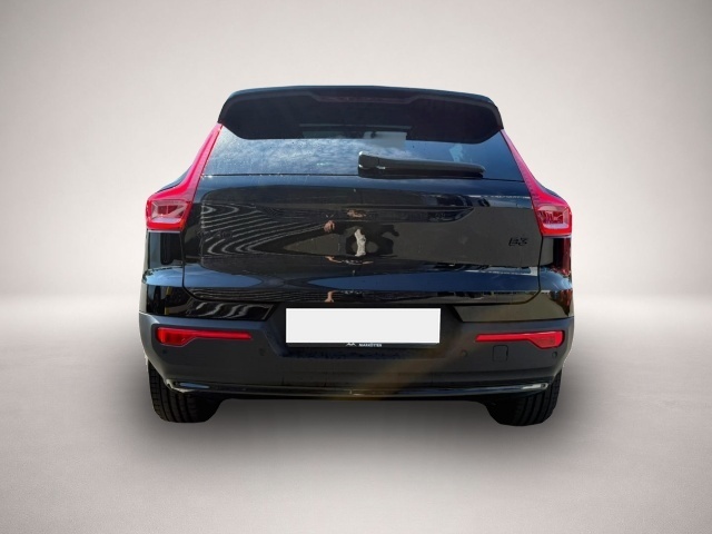 Volvo XC40 (02/2025, Benzin)