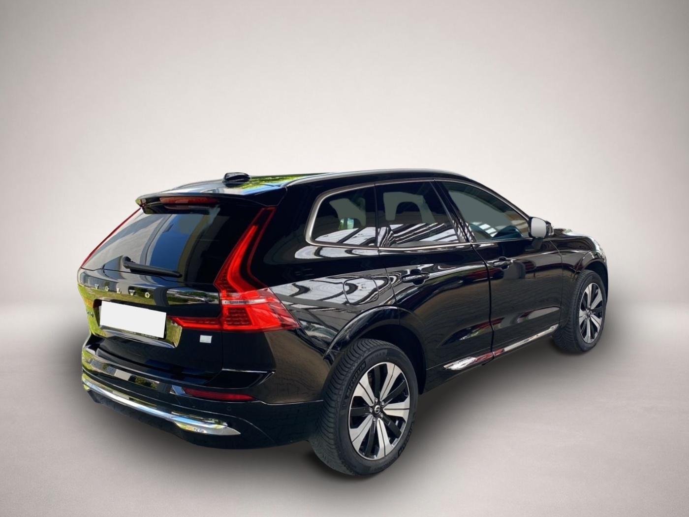 Volvo XC60 (04/2023, )