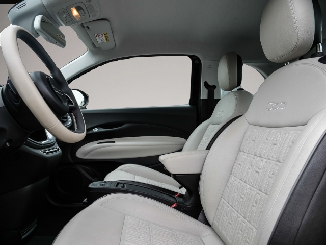Fiat 500e (07/2023, ELECTRIC)