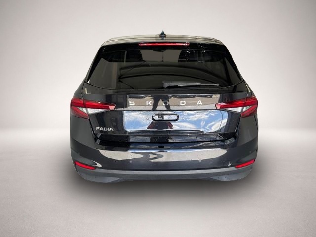 Skoda Fabia (, Benzin)