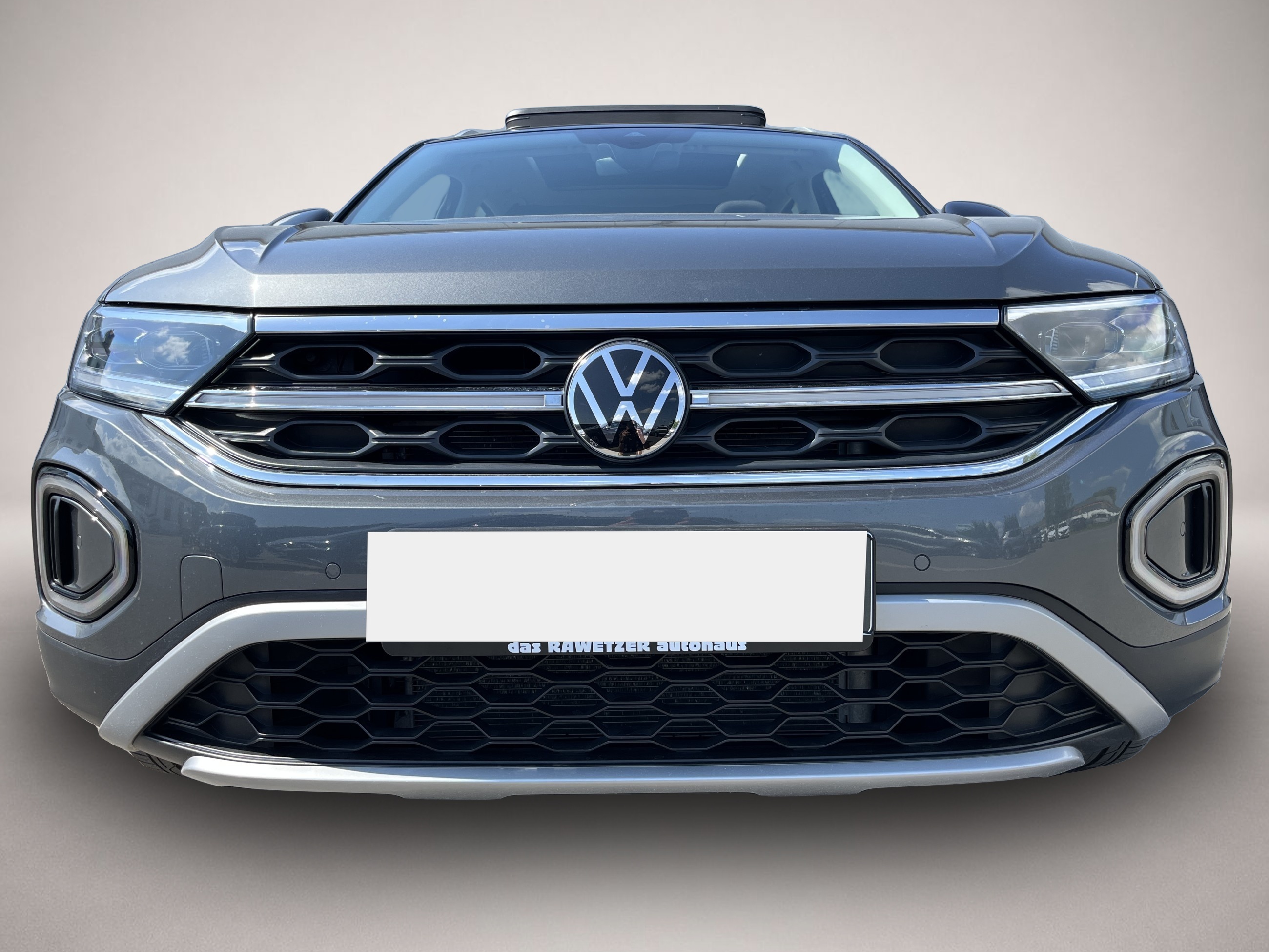 Volkswagen T-Roc (03/2022, Benzin)