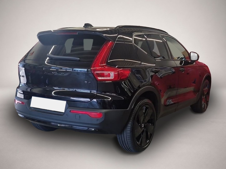 Volvo XC40 (08/2025, Benzin)