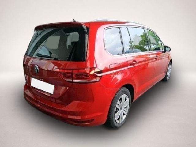 Volkswagen Touran (05/2023, Benzin)