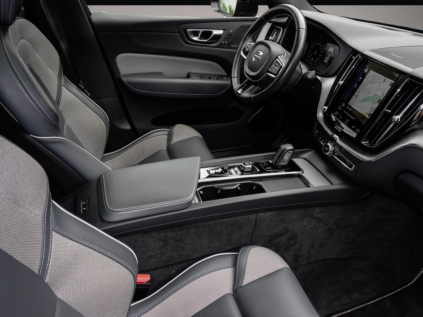 Volvo XC60 (06/2021, Hybrid (Benzin/Elektro))