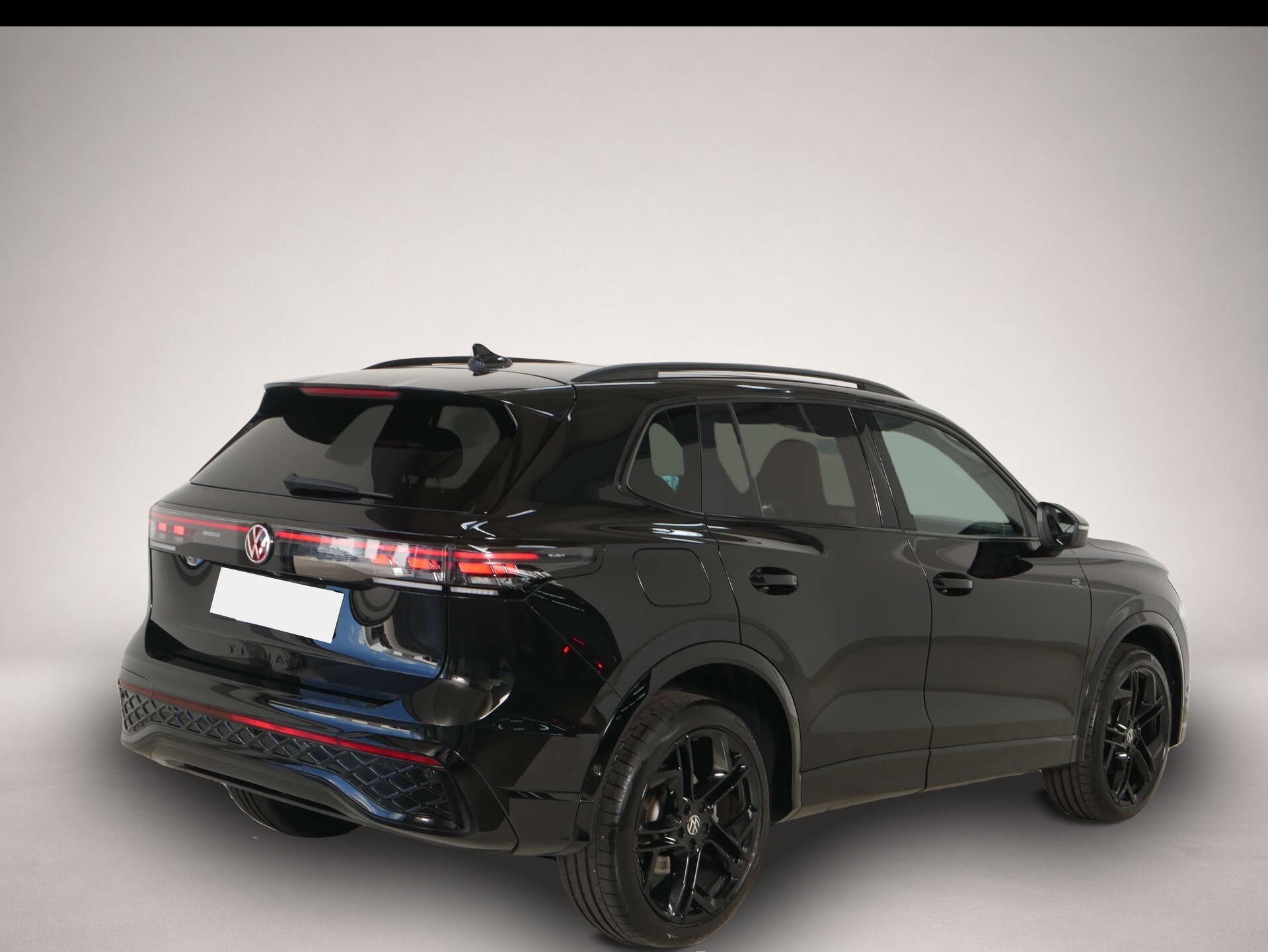 Volkswagen Tiguan (12/2025, Benzin)