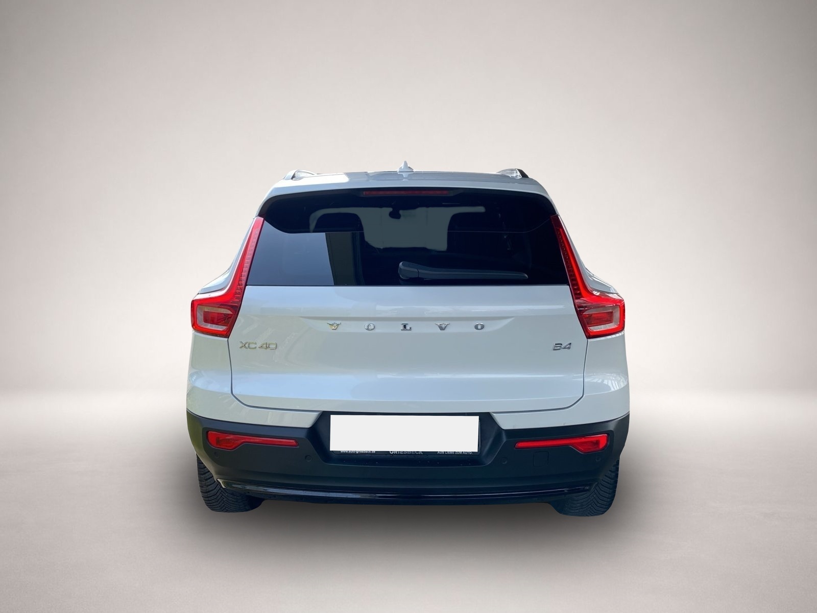 Volvo XC40 (12/2023, Benzin)