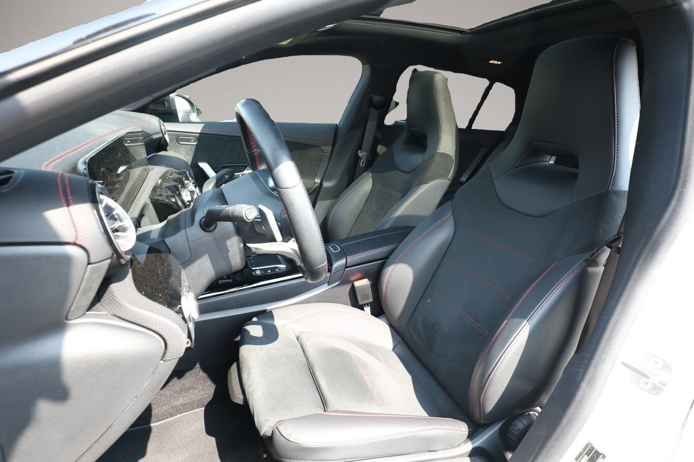 Mercedes-Benz CLA 200 (06/2023, Diesel)