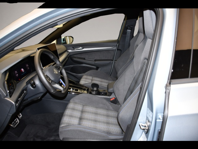 Volkswagen Golf (08/2025, Hybrid (Benzin/Elektro))