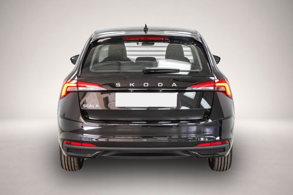 Skoda Scala (04/2026, Benzin)
