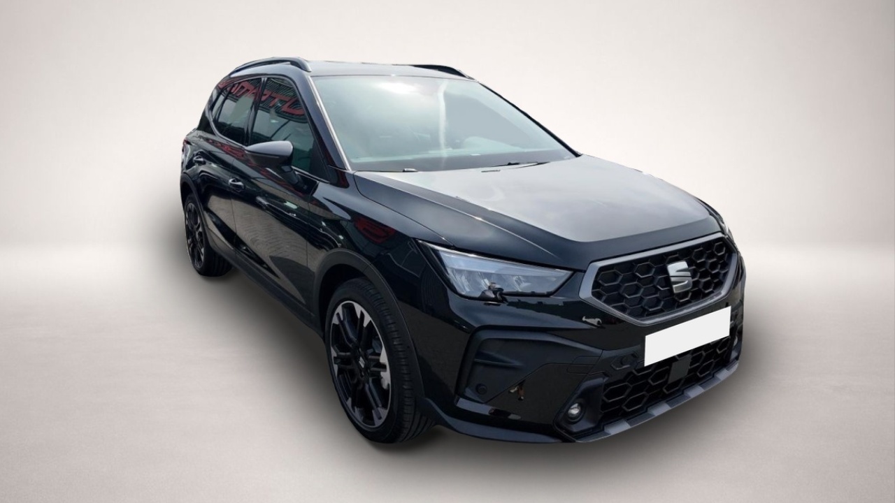 Seat Arona (03/2026, Benzin)