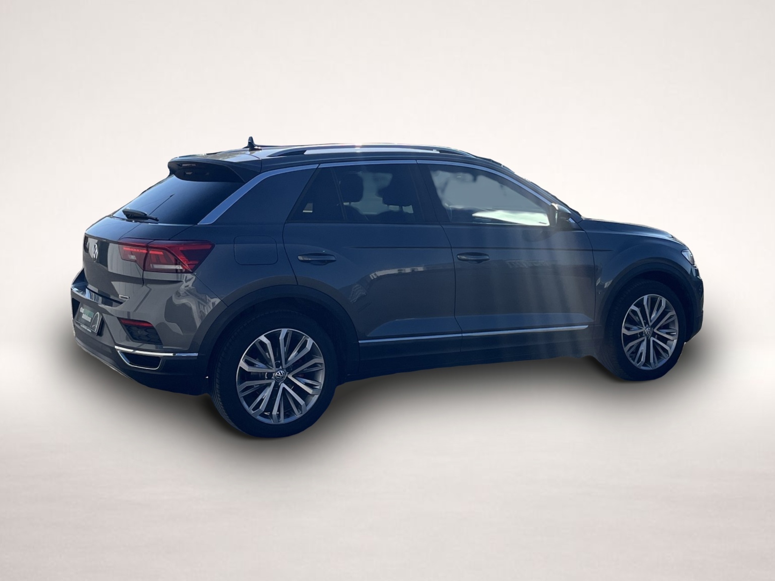 Volkswagen T-Roc (10/2018, Benzin)