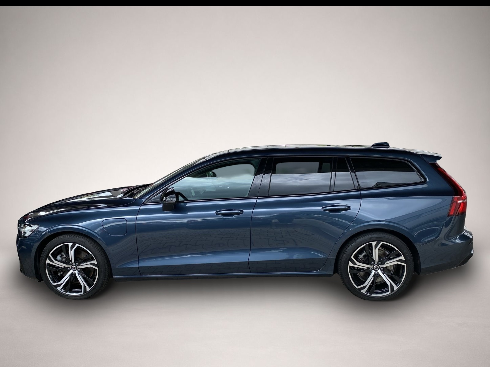 Volvo V60 (06/2024, )