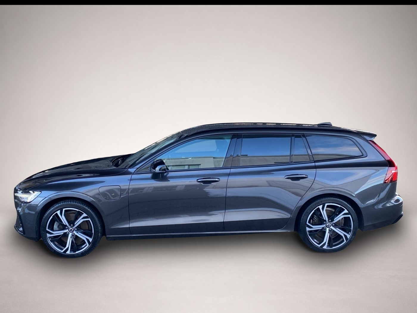 Volvo V60 (12/2022, )