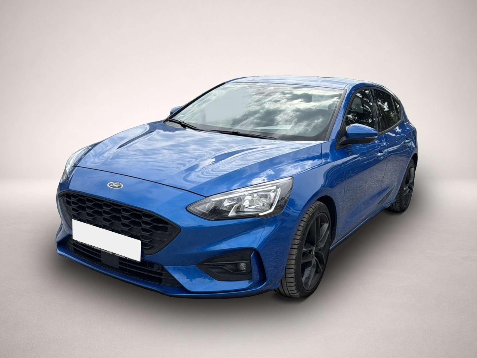 Ford Focus (03/2022, Benzin)