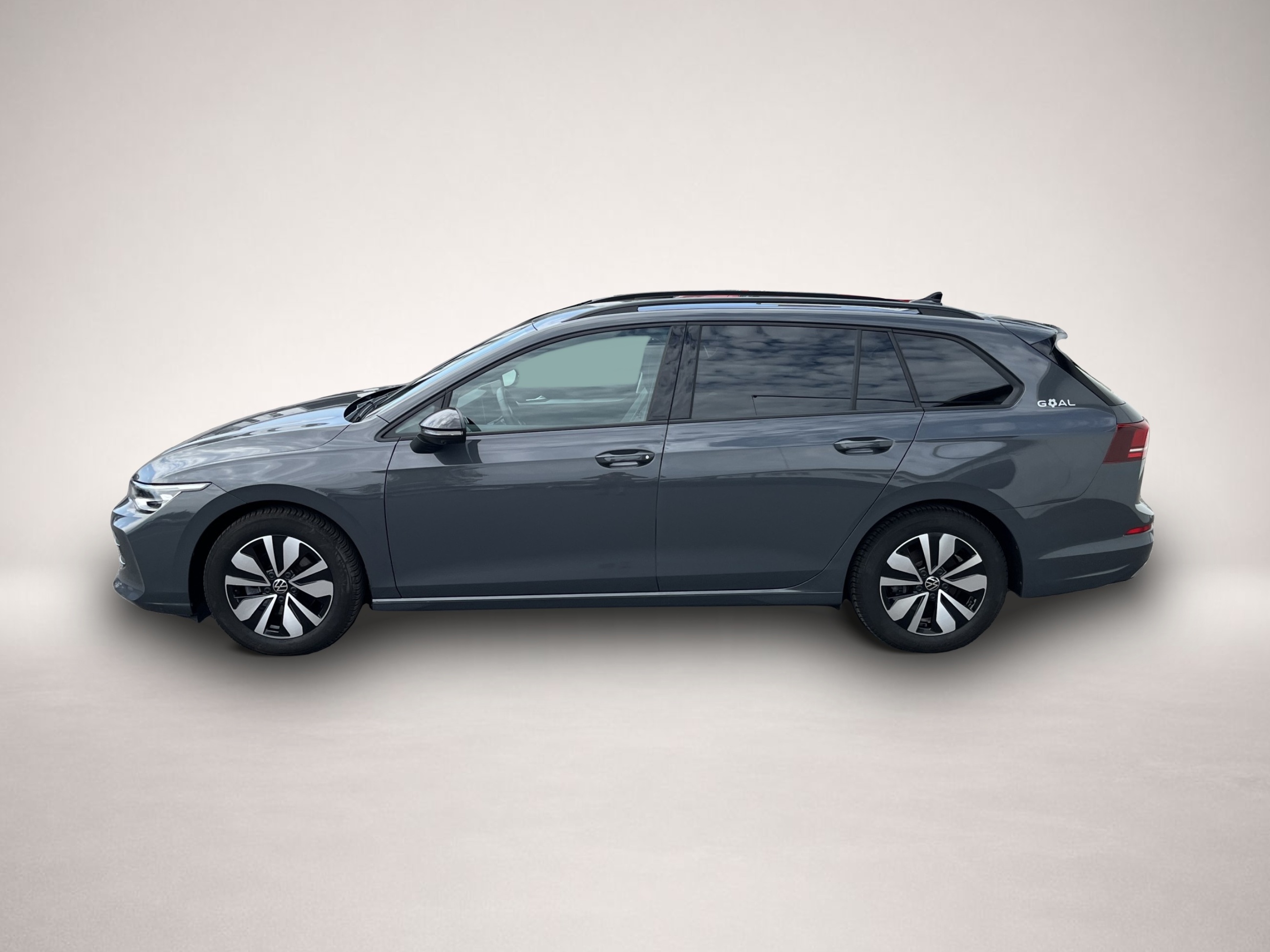 Volkswagen Golf (10/2025, Benzin)