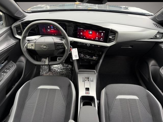 Opel Mokka (11/2025, Benzin)