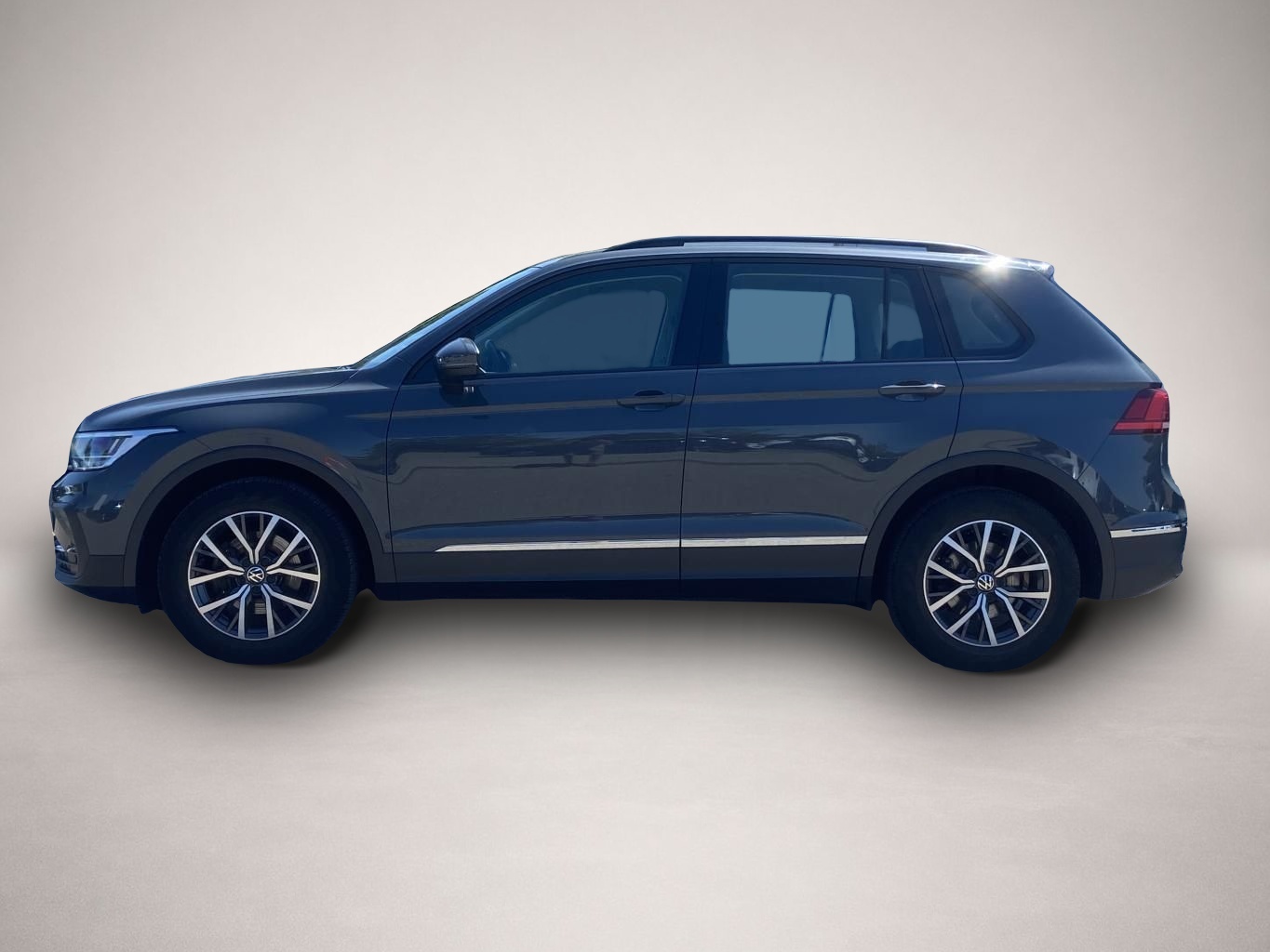 Volkswagen Tiguan (02/2023, )