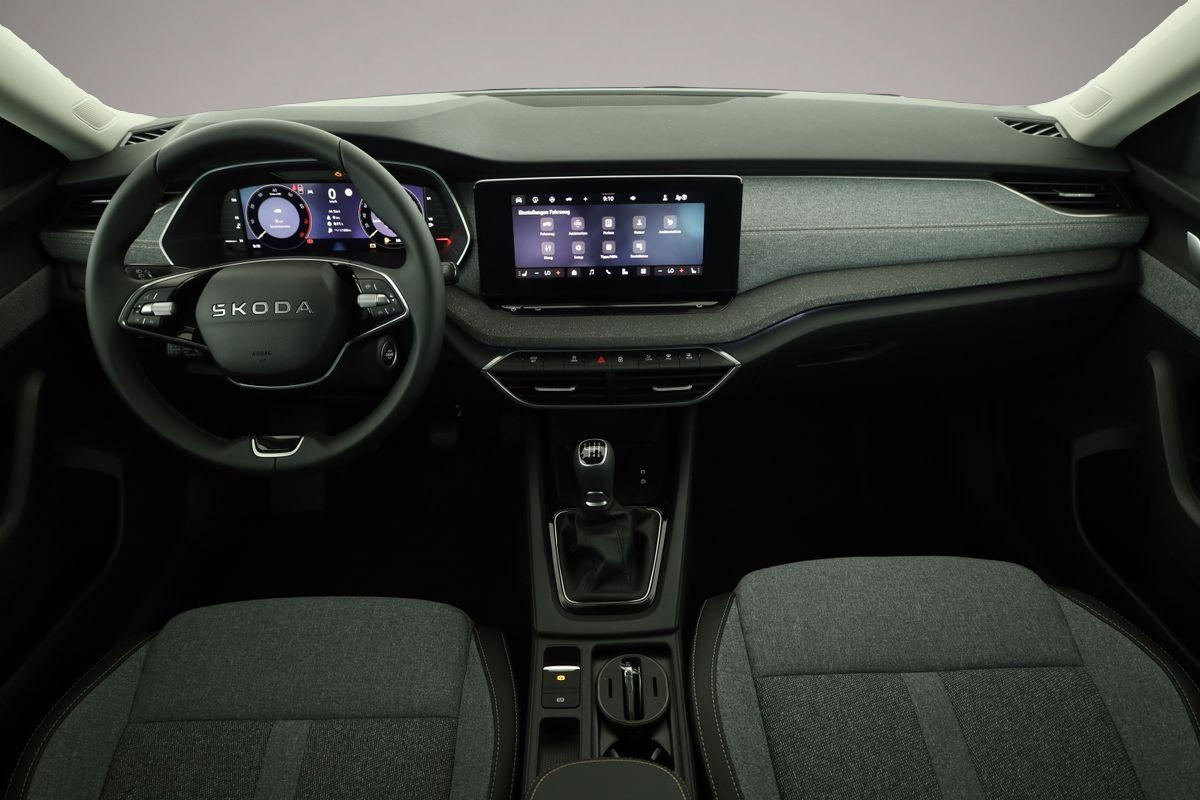 Skoda Octavia (06/2026, Benzin)