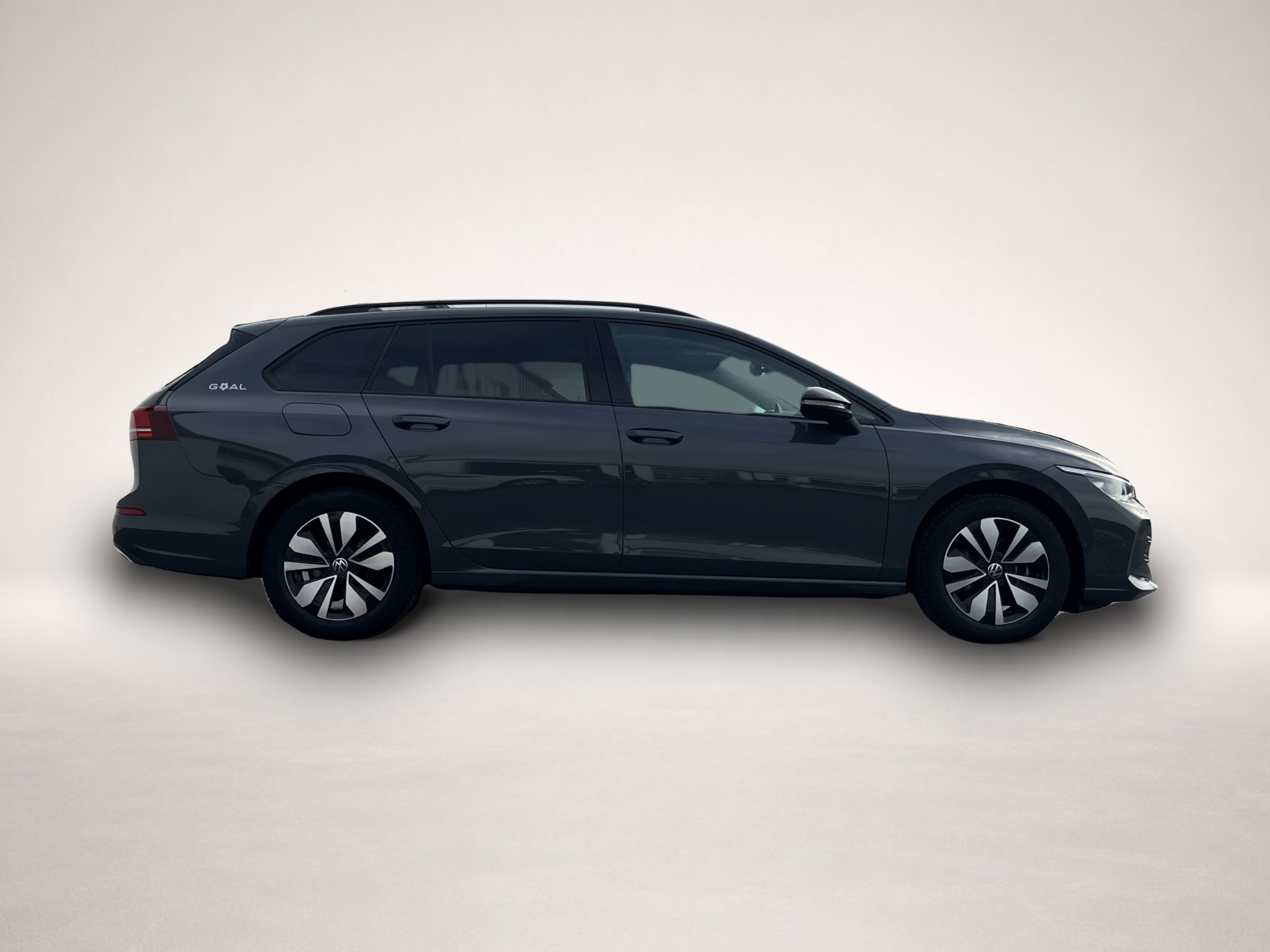Volkswagen Golf (09/2025, Benzin)