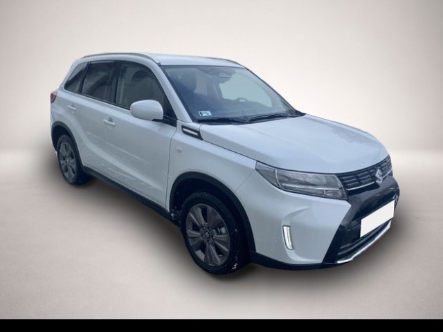 Suzuki Vitara (10/2025, Benzin)