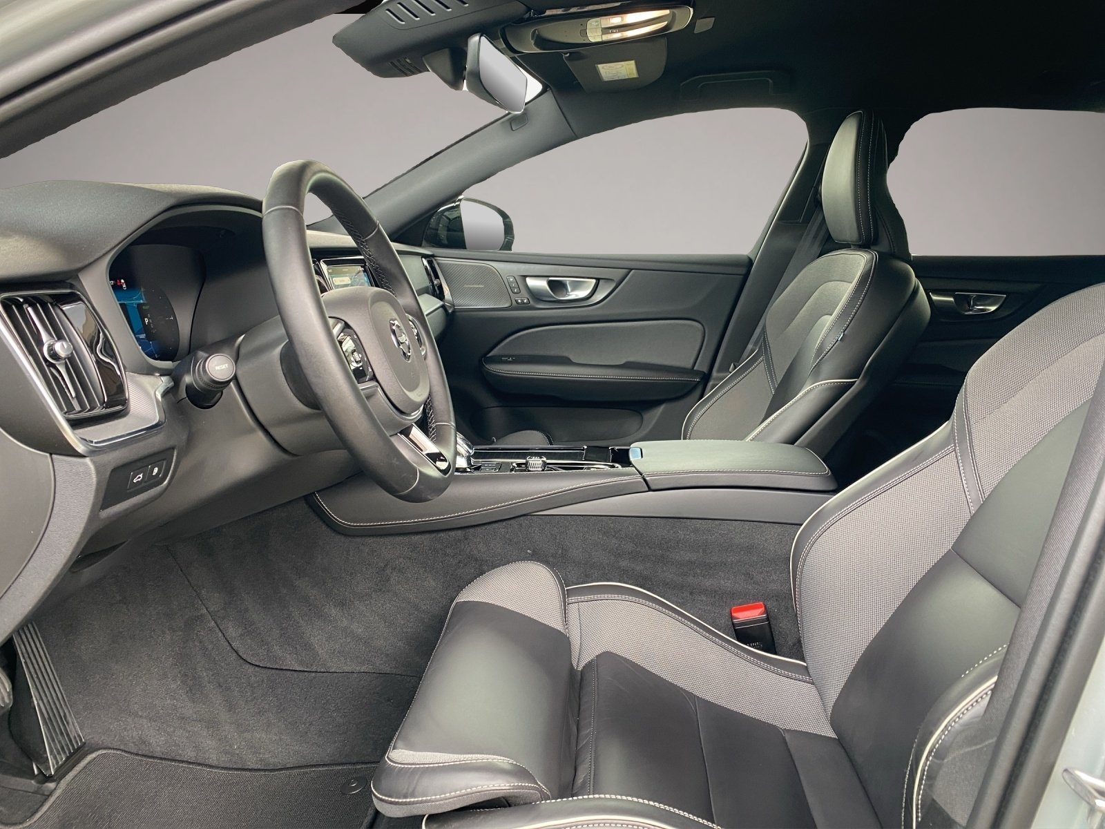 Volvo V60 (05/2024, )