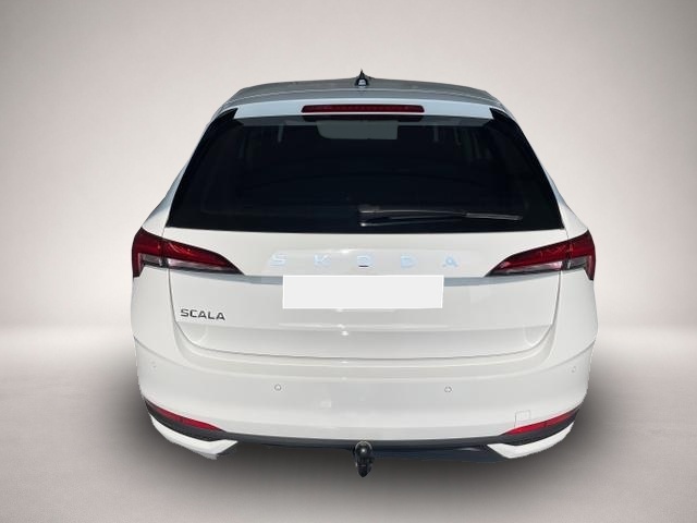 Skoda Scala (, Benzin)